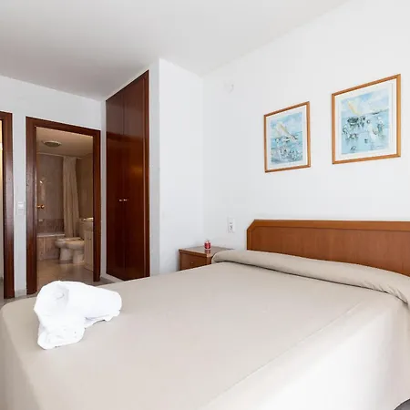 Rentalmar Ventura Village Apartment