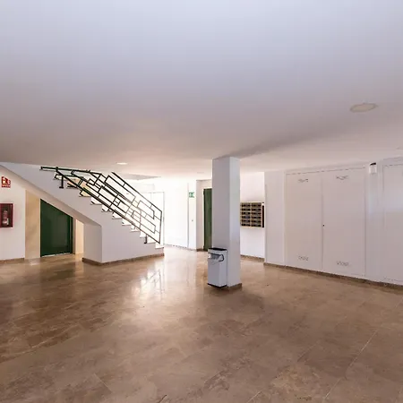 Rentalmar Ventura Village Apartment *