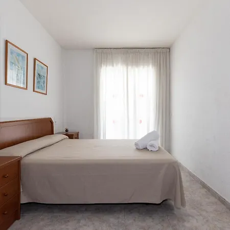 Rentalmar Ventura Village *