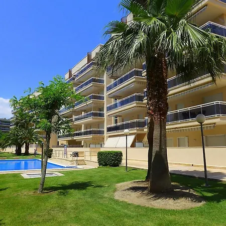 Rentalmar Ventura Village *
