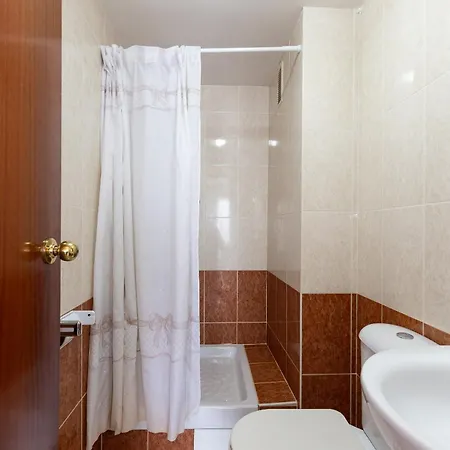 Rentalmar Ventura Village Families Apartamento *